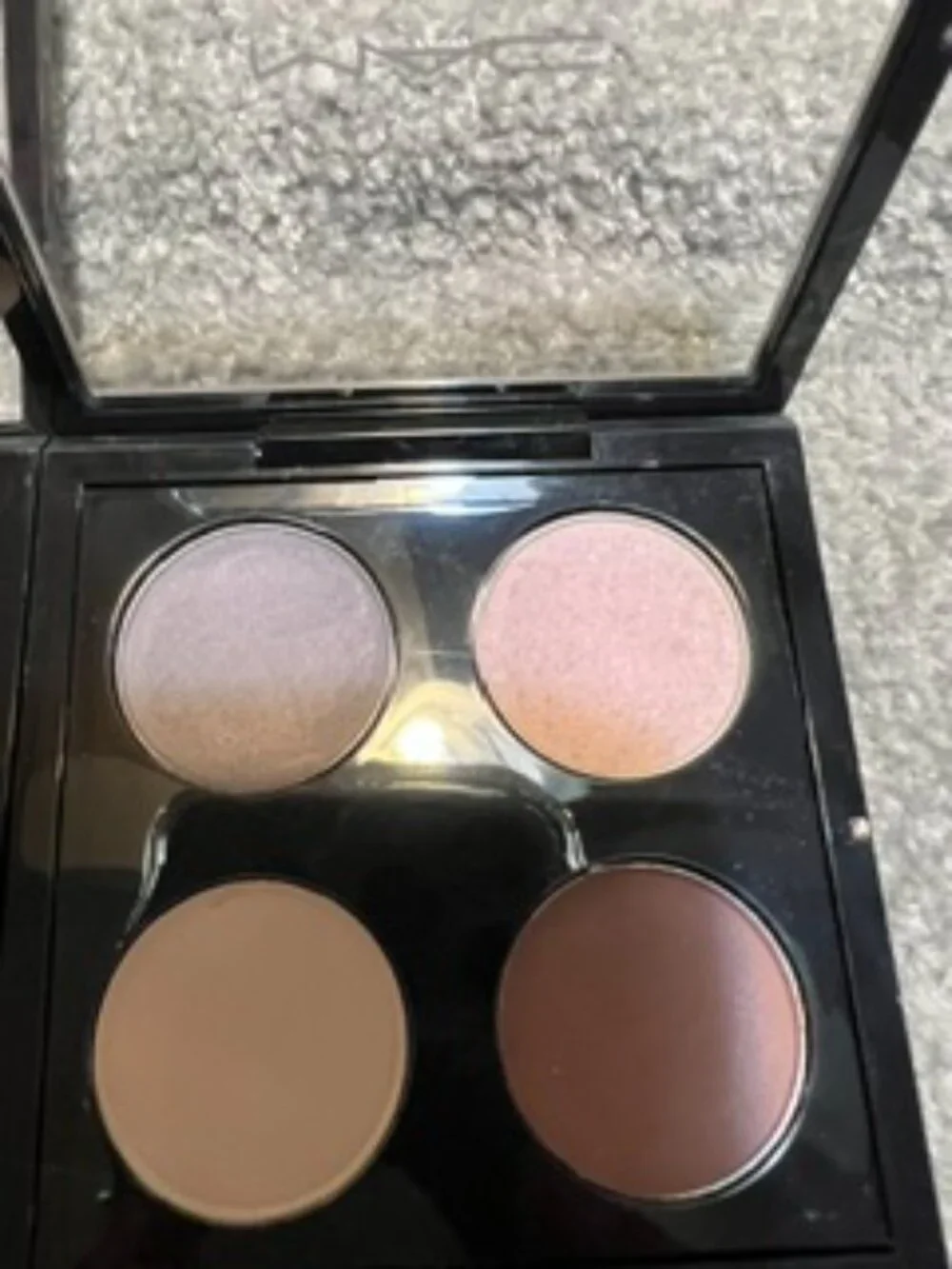 Almost New 2 MAC Eyeshadow Quads & 1 Anastasia Eyeshadow Quad in Neutrals